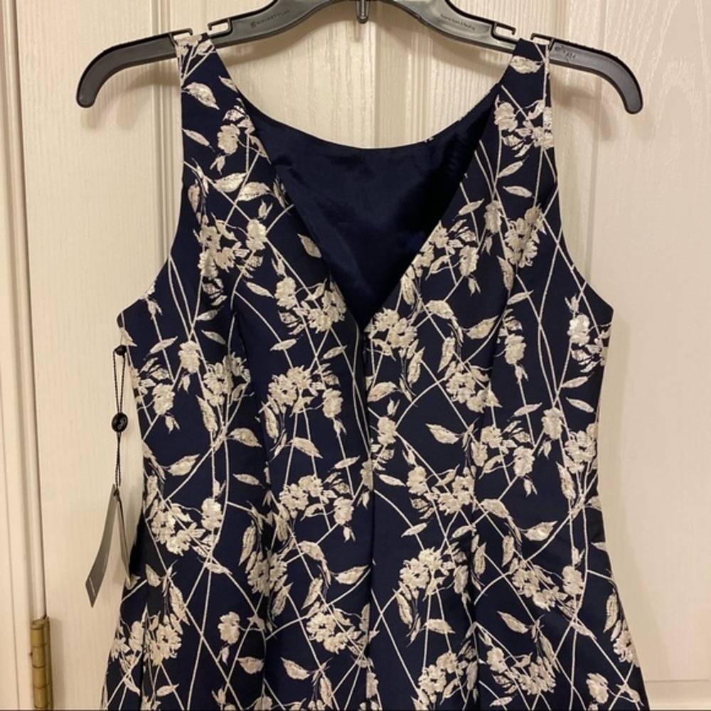 Adrianna Papell REVERSE Jacquard Midi Dress in Navy Blue / Silver - Picture 9 of 14